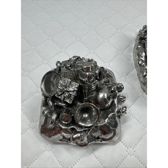 Silver Plated Santa And Chimney Candy Dish. Great Addition To Your Holiday Decor - Picture 10 of 16